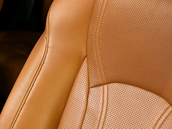 2020 Lexus RX 300 IV Рестайлинг, белый, 5049000 рублей - вид 37