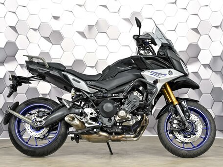 2019 Yamaha MT-09 Tracer (FJ-09), чёрный, 1099000 рублей, вид 3