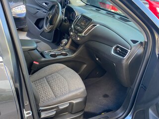 2022 Chevrolet Equinox III Рестайлинг, серый, 2350000 рублей, вид 4