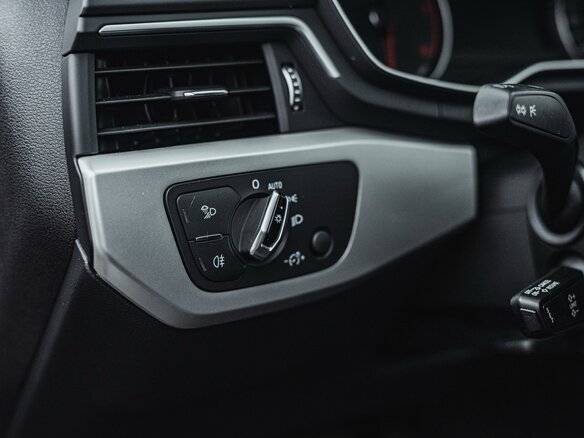 2017 Audi A4 V (B9), чёрный - вид 33