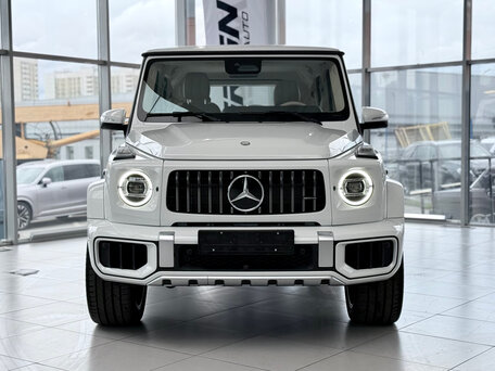 2026 Mercedes-Benz G-Класс AMG 63 AMG II (W465) Рестайлинг, белый, 33900000 рублей, вид 2