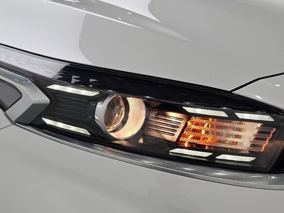 2024 Kia K3 II Рестайлинг, белый, 1950000 рублей - вид 14