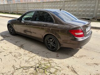 2013 Mercedes-Benz C-Класс 180 III (W204) Рестайлинг, коричневый, 1100000 рублей, вид 3