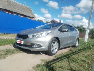 2013 Kia Ceed II, серебристый, 870000 рублей, вид 1