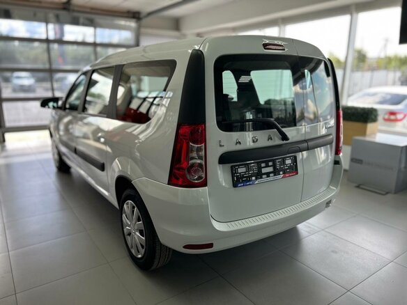 2026 Lada (ВАЗ) Largus I Рестайлинг, белый, 1637000 рублей - вид 4