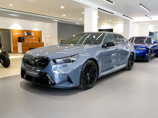 2026 BMW M5 VII (G90), серый, 22990000 рублей, вид 1
