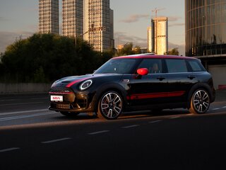 2022 Mini Clubman JCW John Cooper Works II Рестайлинг, чёрный, 4094000 рублей, вид 2