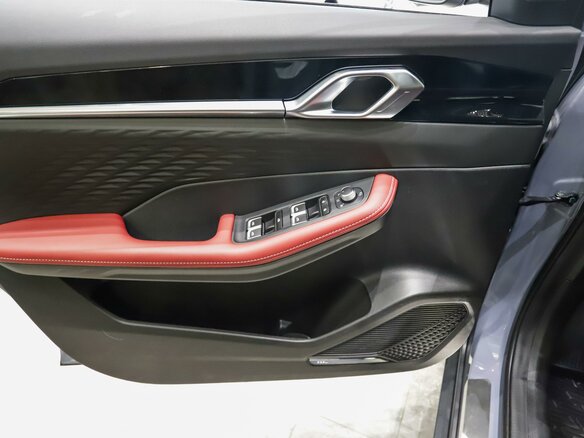2026 Geely Coolray I Рестайлинг 2, фиолетовый - вид 10