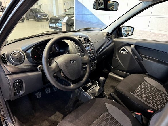 2026 Lada (ВАЗ) Granta Cross I Рестайлинг, чёрный, 1196000 рублей - вид 12