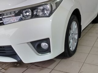 2014 Toyota Corolla XI (E160, E170, E180), белый, 1290000 рублей, вид 3