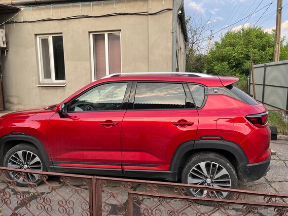 2023 Changan CS35 Plus I Рестайлинг, красный, 1900000 рублей - вид 4