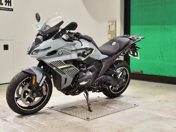2026 BMW R 1300 RS, серый - вид 3