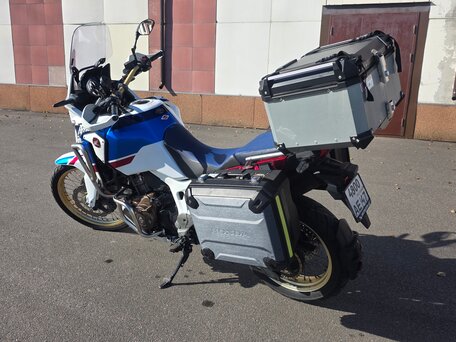 2018 Honda CRF 1000L Africa Twin, белый, 1200000 рублей, вид 3