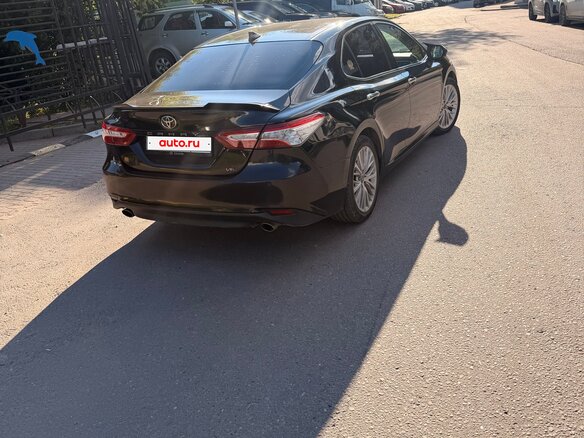2018 Toyota Camry VIII (XV70), чёрный, 2550000 рублей - вид 1