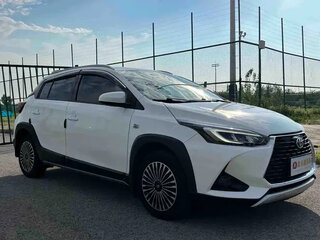 2023 Toyota Yaris L X XP150 Рестайлинг, белый, 1129099 рублей, вид 3