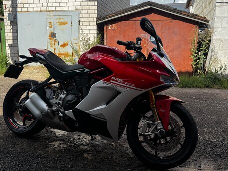 2019 Ducati Supersport, красный, 1050000 рублей, вид 1