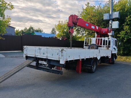 2010 Hyundai MegaTruck, белый, 4250000 рублей, вид 3