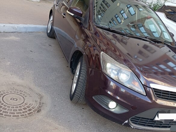 2009 Ford Focus II Рестайлинг, фиолетовый, 525000 рублей - вид 1