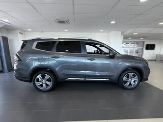 2026 Geely Okavango I Рестайлинг, серый, 4010990 рублей, вид 4