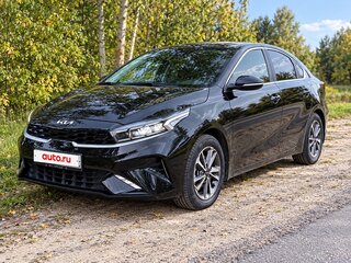 2022 Kia Cerato IV Рестайлинг, чёрный, 2449000 рублей, вид 3