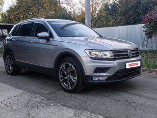 2017 Volkswagen Tiguan II, серебристый, 1850000 рублей, вид 3