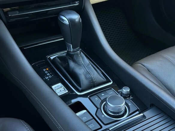2019 Mazda 6 III (GJ) Рестайлинг 2, серый, 2960000 рублей - вид 21