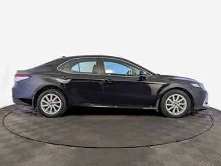 2021 Toyota Camry VIII (XV70) Рестайлинг, чёрный, 2670000 рублей, вид 4