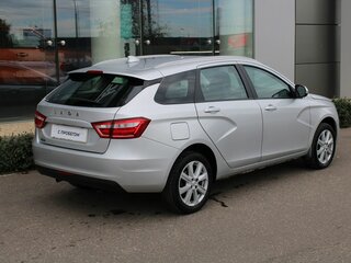 2022 Lada (ВАЗ) Vesta SW I, серебристый, 1145000 рублей, вид 2