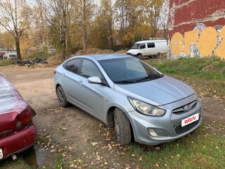 2013 Hyundai Solaris I, серый, 550000 рублей, вид 1