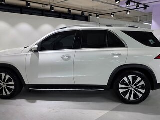 2024 Mercedes-Benz GLE 300 d II (V167) Рестайлинг, белый, 7965000 рублей, вид 3