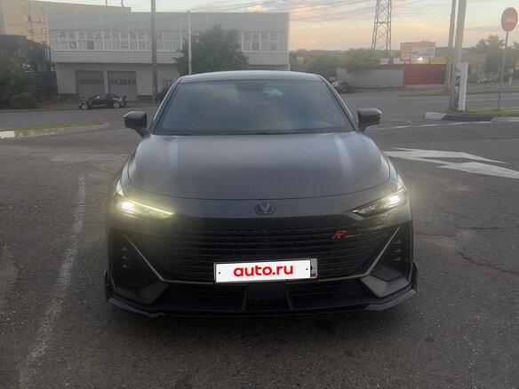 2022 Changan UNI-V I, серый, 2000000 рублей - вид 2
