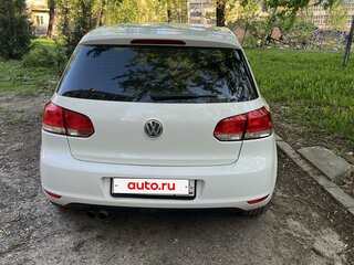 2011 Volkswagen Golf VI, белый, 720000 рублей, вид 3