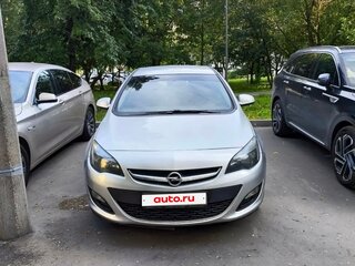 2013 Opel Astra J Рестайлинг, серебристый, 680000 рублей, вид 3