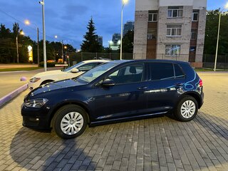 2015 Volkswagen Golf VII, синий, 1400000 рублей, вид 4