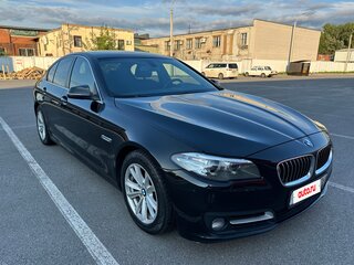 2014 BMW 5 серии 520i VI (F10/F11/F07) Рестайлинг, чёрный, 1770000 рублей, вид 4
