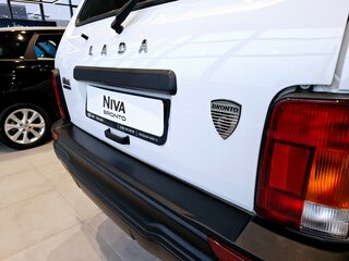 2024 Lada (ВАЗ) Niva Legend Bronto I, белый, 1588000 рублей, вид 4
