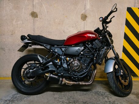 2018 Yamaha XSR700, красный, 590000 рублей, вид 1