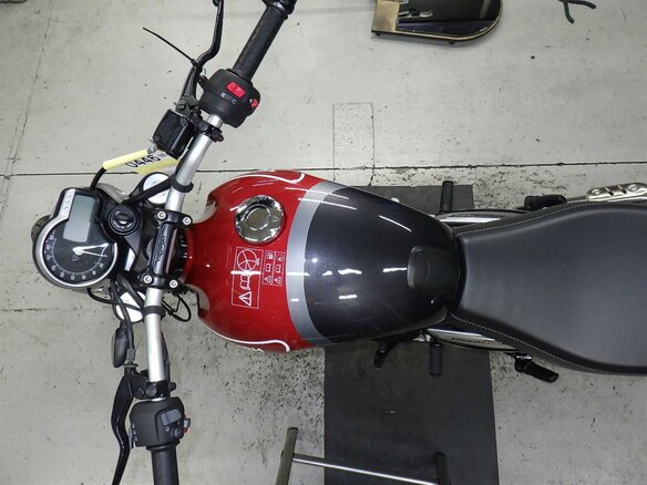 2024 Triumph Speed 400, красный, 677000 рублей - вид 10