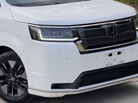 2026 Honda Stepwgn Spada VI, белый, 2730000 рублей, вид 2