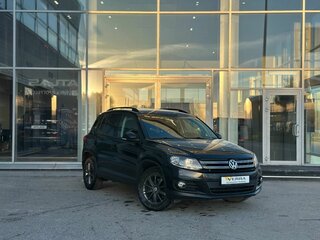 2012 Volkswagen Tiguan I Рестайлинг, чёрный, 1039000 рублей, вид 1