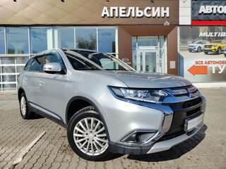 2018 Mitsubishi Outlander III Рестайлинг 3, серебристый, 2042500 рублей, вид 1