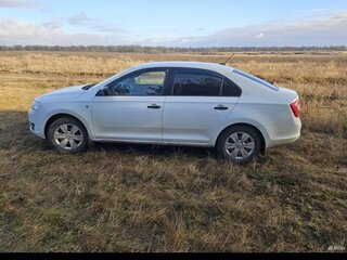 2017 Skoda Rapid I Рестайлинг, белый, 1250000 рублей, вид 1