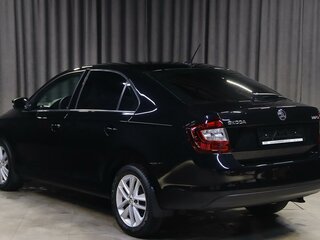 2017 Skoda Rapid I, чёрный, 999000 рублей, вид 4