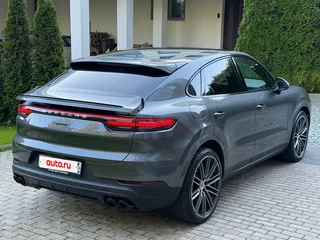 2019 Porsche Cayenne Coupé III, серый, 6850000 рублей, вид 3