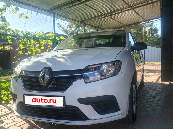 2019 Renault Logan II Рестайлинг, белый, 700000 рублей