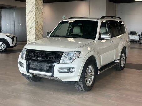 Mitsubishi Pajero IV Рестайлинг 2