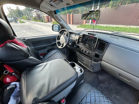 2007 Dodge RAM III (DR/DH), чёрный, 2000000 рублей - вид 17