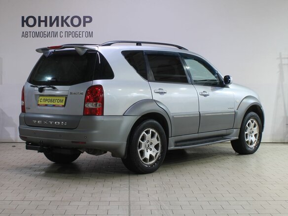 2007 SsangYong Rexton II, серебристый - вид 1