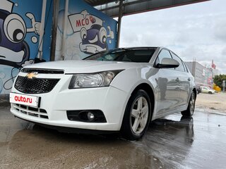 2012 Chevrolet Cruze I, белый, 600000 рублей, вид 3