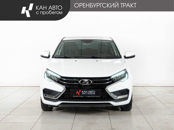 2024 Lada (ВАЗ) Vesta I Рестайлинг (NG), белый, 1388000 рублей - вид 1